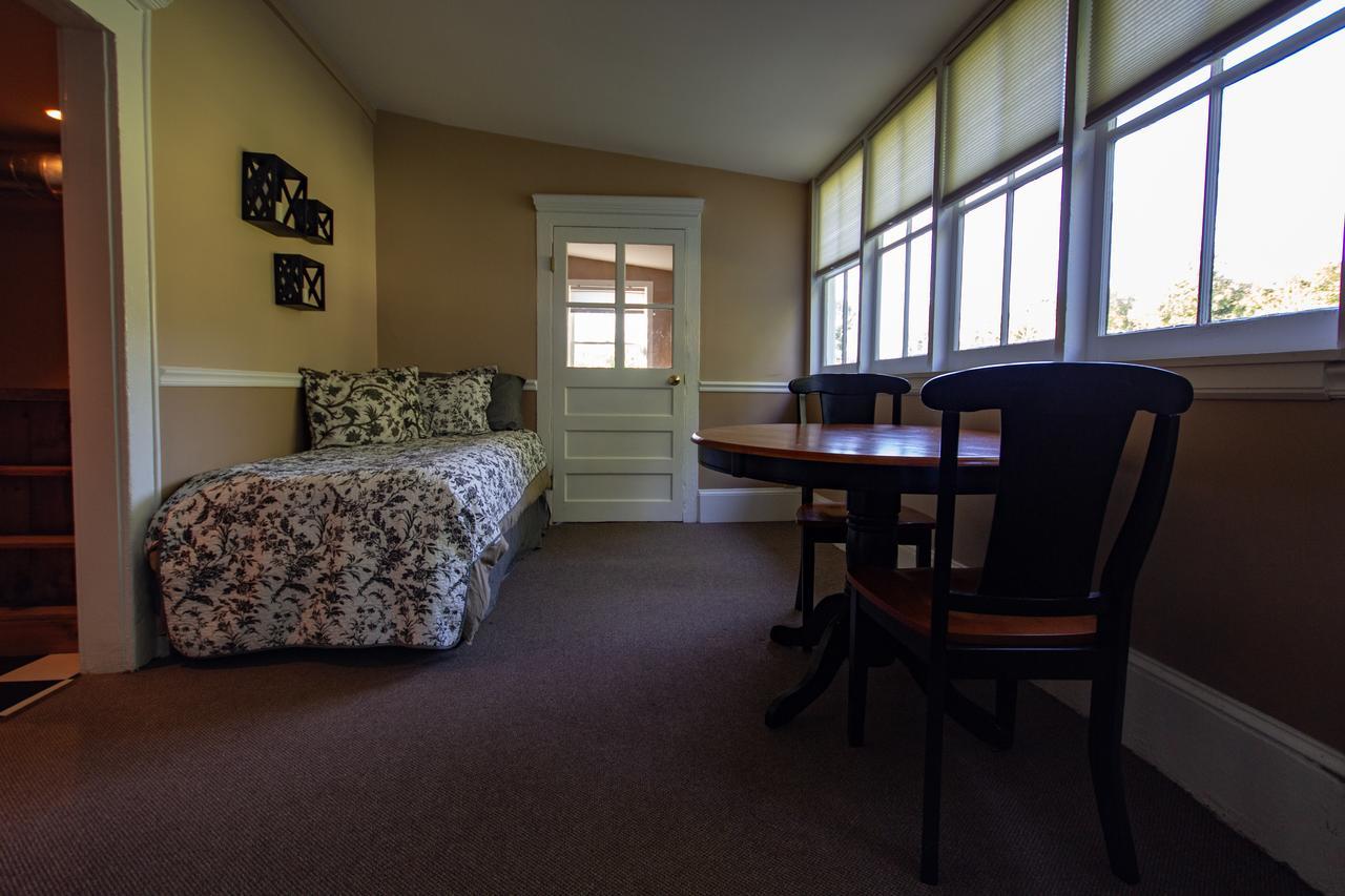Saint Hubert'S Lodge Marlboro Екстериор снимка